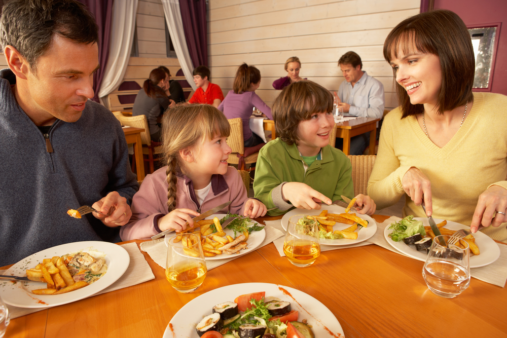 4 Recommended Restaurants In Orlando Where Kids Eat Free 